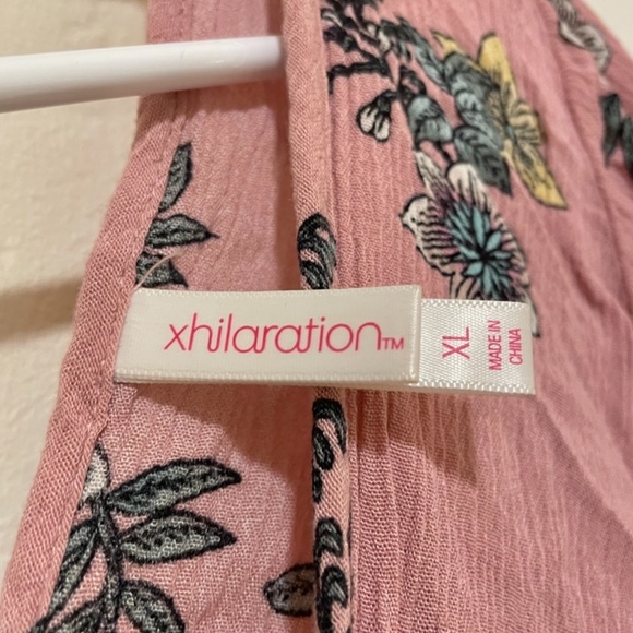 Lightweight soft, pink, blouse - Picture 3 of 3